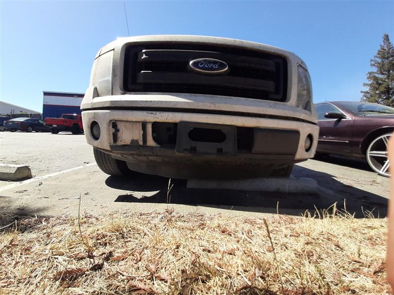 Vehicle/951_05.jpg