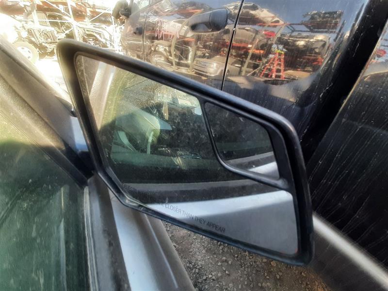 Vehicle/981_09.jpg