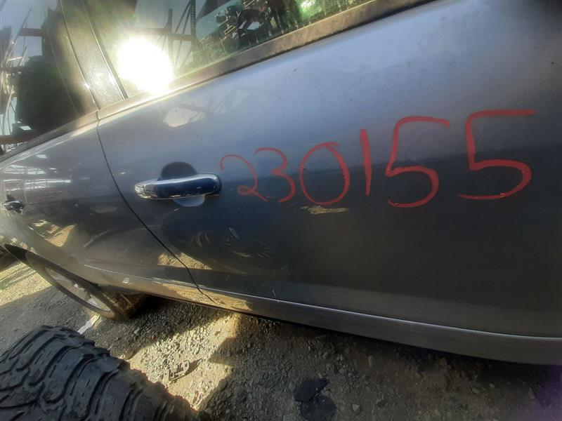 Vehicle/981_12.jpg